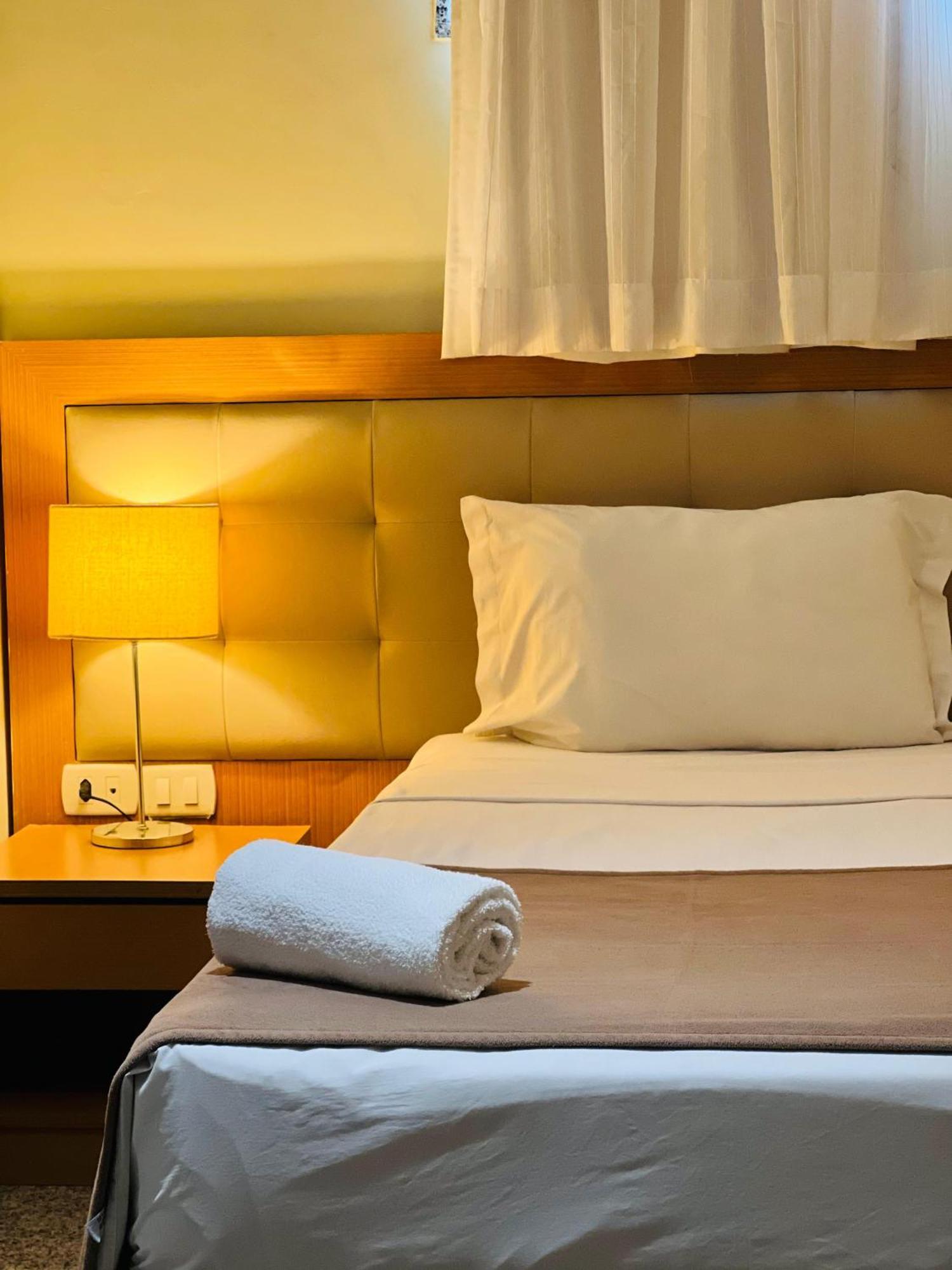 Royal Urban Macae Hotel エクステリア 写真